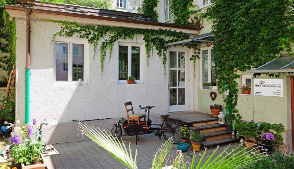 Restaurierung Beer in München - Maxvorstadt